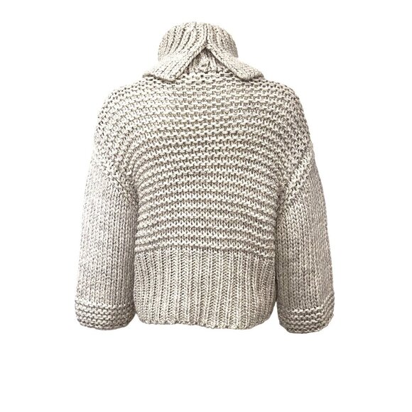 LUSH Small Oatmeal Chunky Turtleneck Sweater Cropped Textured Ribbed Cozier Warm - Picture 4 of 11